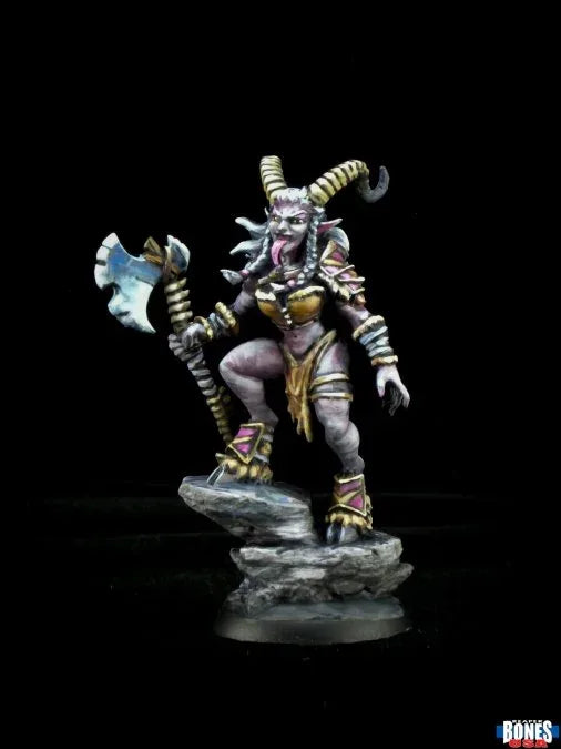Anina, vrouwelijke Krampus 30183